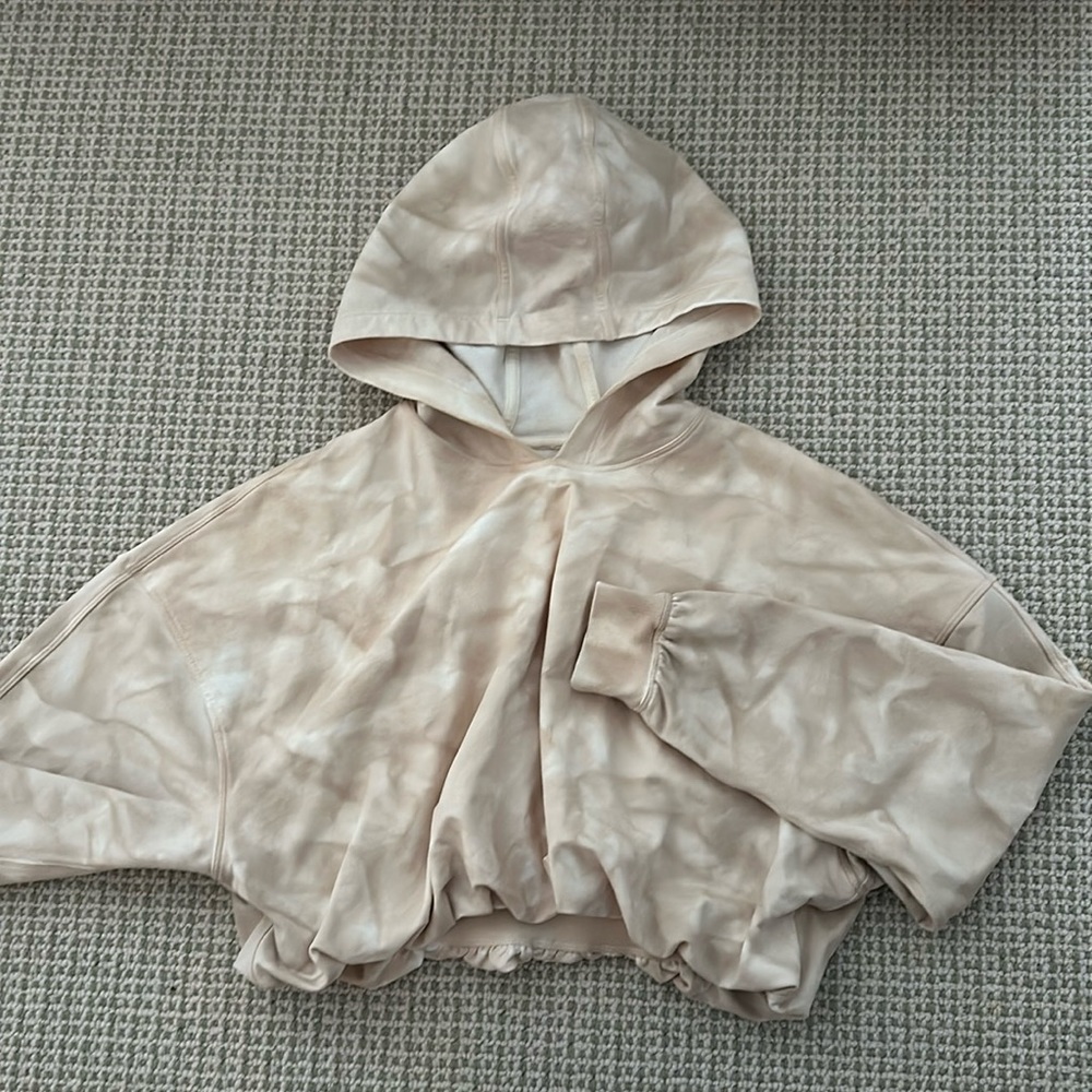 Lululemon cropped hoodie